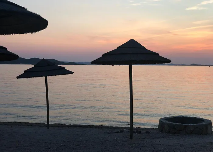 Buqez Sunrise 62 아파트